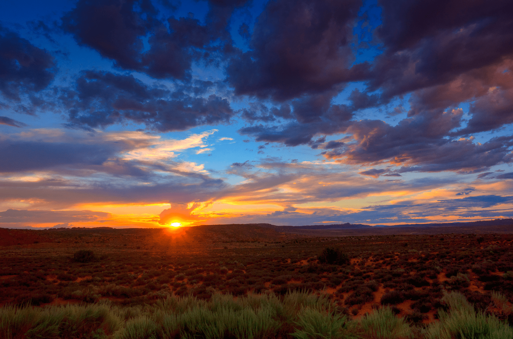 Sunset over Utah desert